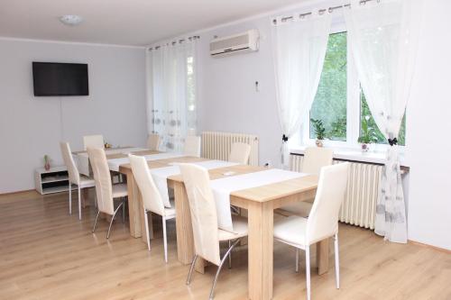 A i A hostel Vojvodjanska Novi Sad stan na dan smestaj centar apartmani