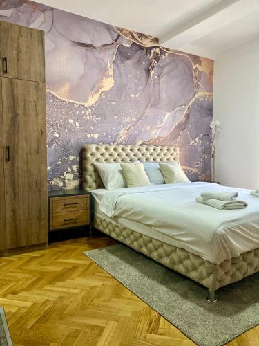 CASA BELLA Free Parking Novi Sad stan na dan smestaj kod Sajma i Bulevara Evrope sa balkonom privatnim ulazom parkingom